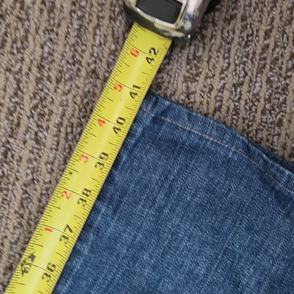 Joe's Jeans- Rocker Size 29 - Picture 9 of 14